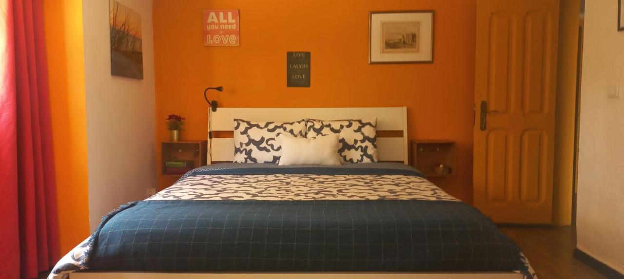 メン・マルティンス Lugar Saloio Sintra Bed & Breakfast エクステリア 写真